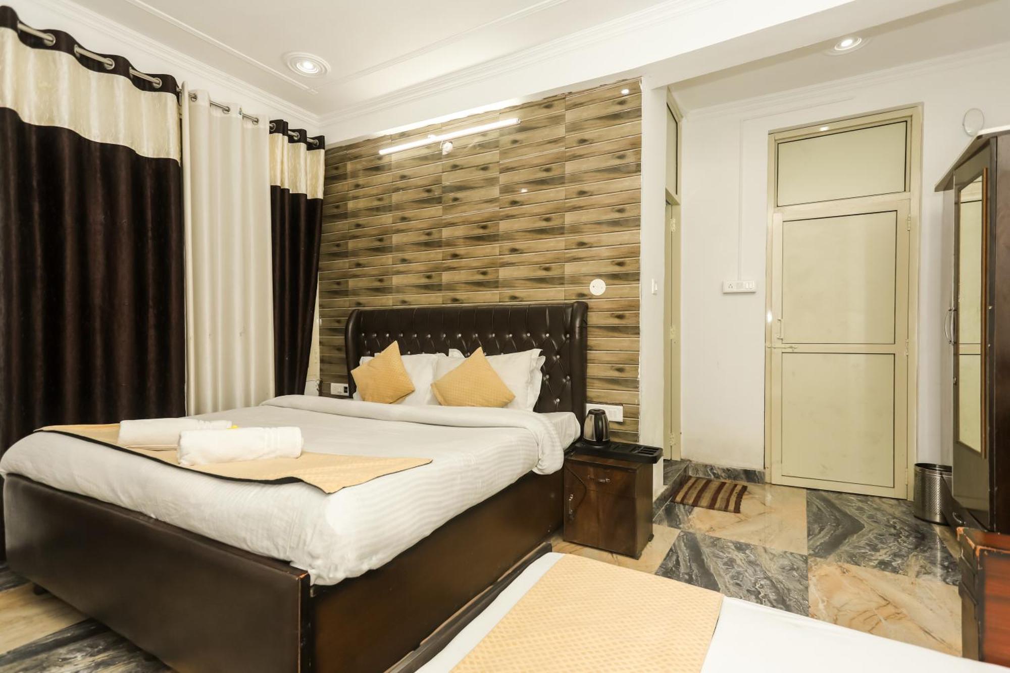 Mirage Grand Hotel McLeod Ganj Buitenkant foto