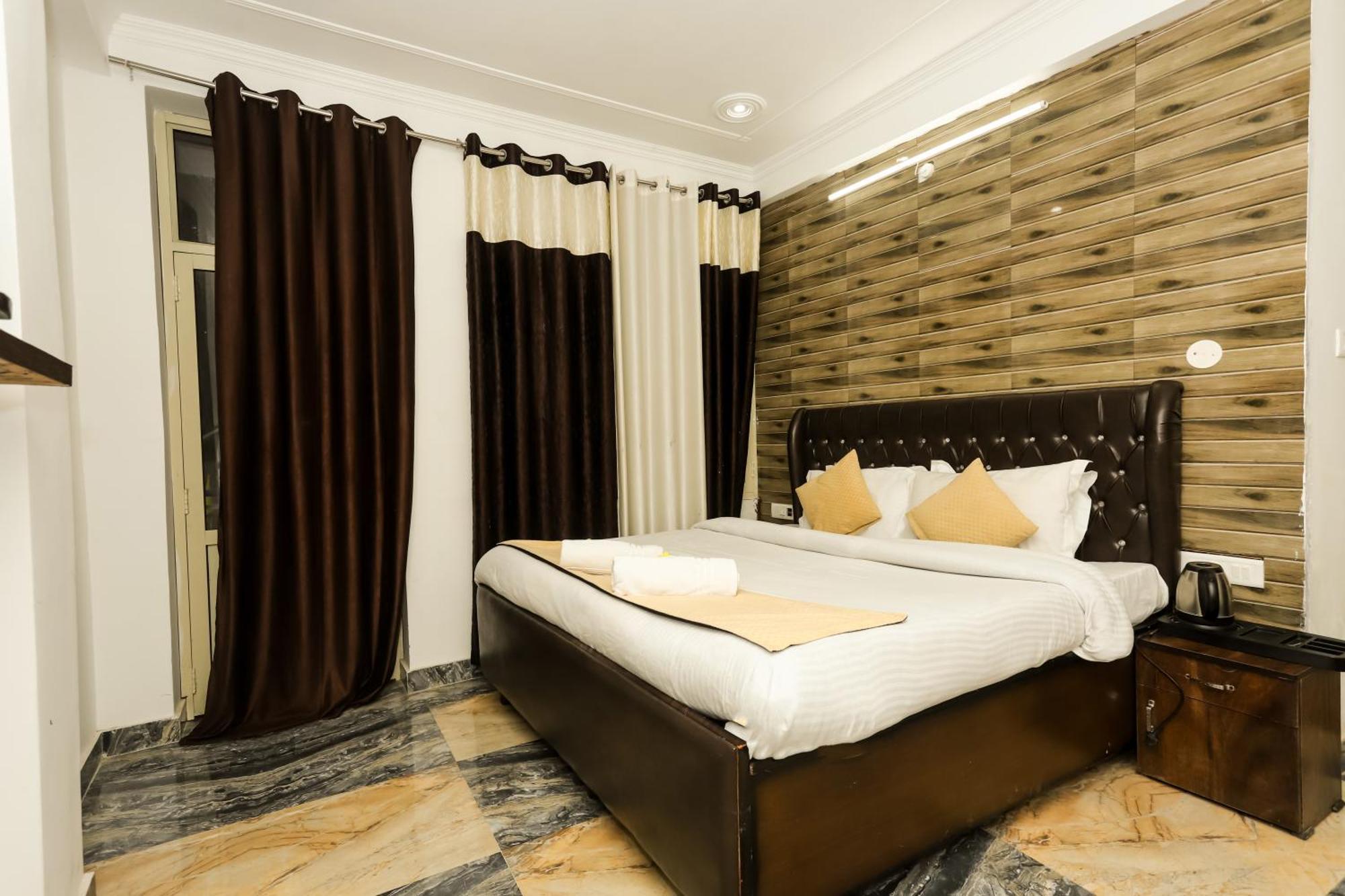 Mirage Grand Hotel McLeod Ganj Buitenkant foto